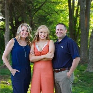 Meet your Posher, Virginia